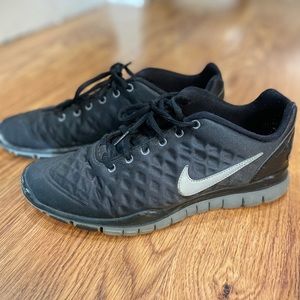 Women’s Nike Free Run Shoes